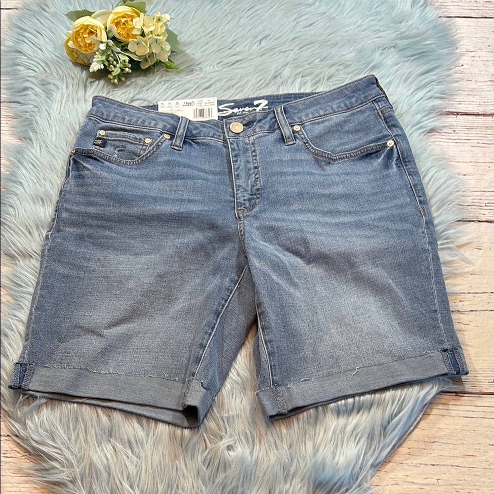 NWT Seven7 Relaxed Bermuda Cuffed Shorts sz 6
